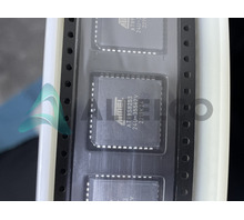 AT89S8253-24AU Image